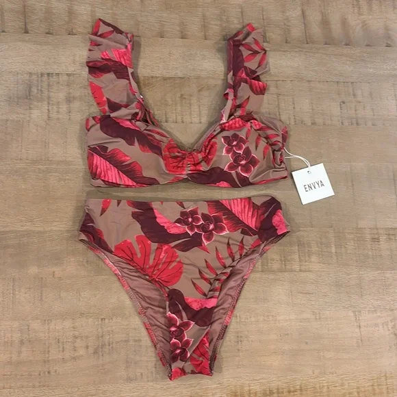 Envya High Waist Ruffle 2p Bikini Set Medium  NWT Boutique - Picture 3 of 8